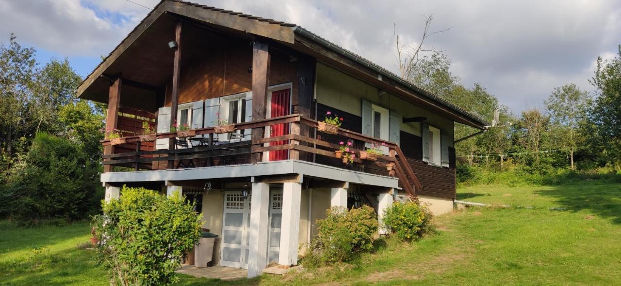 Chalet Deux Chambres Au Calme Saint-Brisson Bagian luar foto