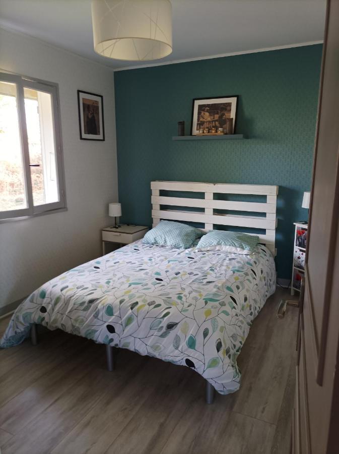 Chalet Deux Chambres Au Calme Saint-Brisson Bagian luar foto